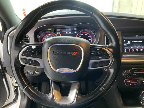 Used 2020 Dodge Charger SXT w/ Leather Interior Group image 29