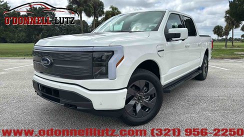Used 2022 Ford F150 Lightning Lariat w/ Equipment Group 511A High image 1
