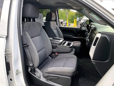 Used 2018 GMC Sierra 1500 SLE w/ SLE Value Package image 7