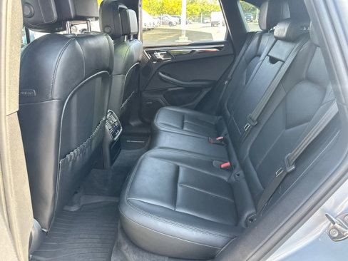 Used 2015 Porsche Macan S image 33
