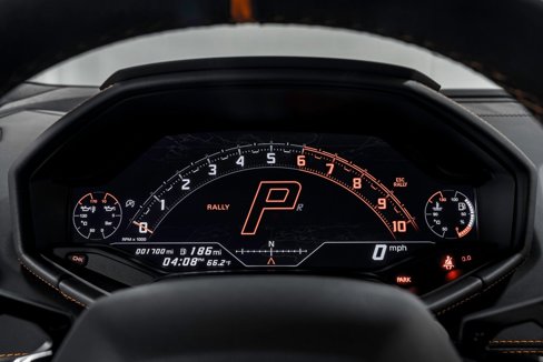 Used 2023 Lamborghini Huracan Sterrato image 17