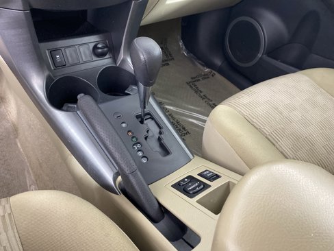Used 2012 Toyota RAV4 4WD image 16