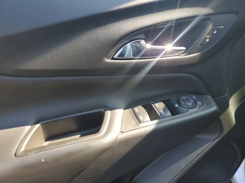 Used 2022 Chevrolet Equinox LT image 20