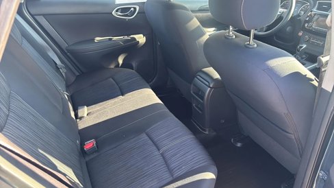 Used 2016 Nissan Sentra SV w/ Style Package image 29