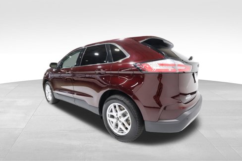 Used 2024 Ford Edge SEL image 2
