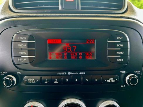 Used 2016 Kia Soul image 13