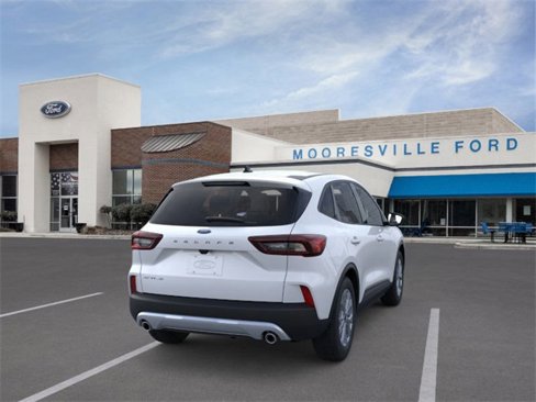 New 2025 Ford Escape Active image 8