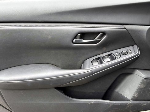 Certified 2024 Nissan Sentra S image 16