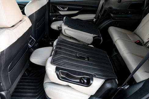 Used 2022 Subaru Ascent Limited image 16