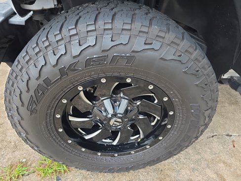 Used 2017 Jeep Wrangler Unlimited Sport w/ Quick Order Package 24S image 2