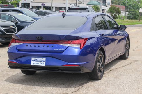 Used 2023 Hyundai Elantra Blue image 7