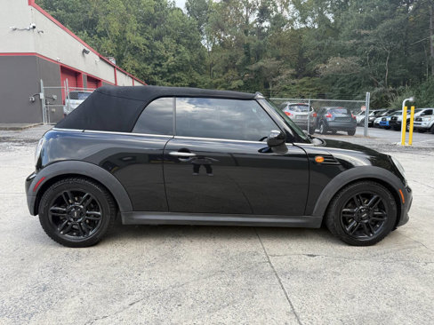 Used 2014 MINI Cooper Convertible image 3