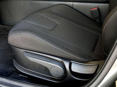 Used 2025 Hyundai Elantra SE image 13