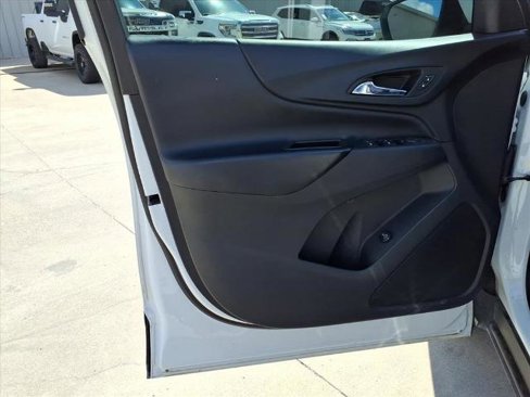 Used 2022 Chevrolet Equinox LT image 17