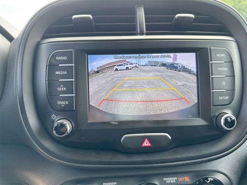 Used 2020 Kia Soul LX image 28