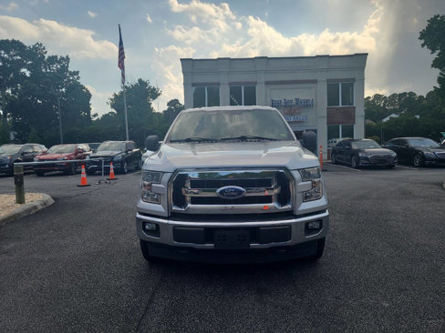 Used 2017 Ford F150 XLT image 2