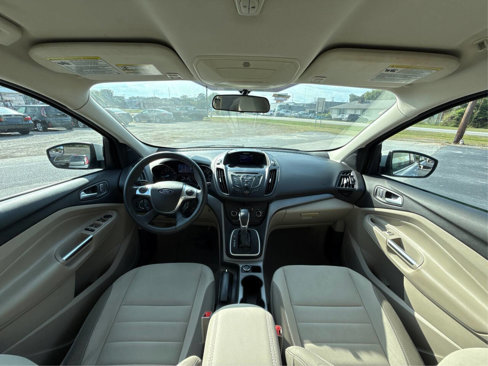 Used 2014 Ford Escape SE image 29