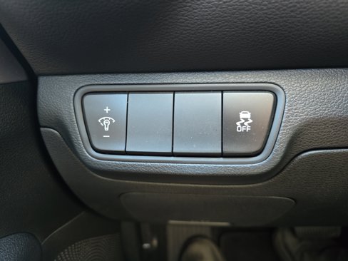 Used 2024 Kia Forte LXS image 17