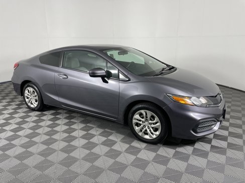 Used 2015 Honda Civic LX image 2