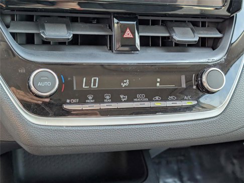 Used 2024 Toyota Corolla LE image 23