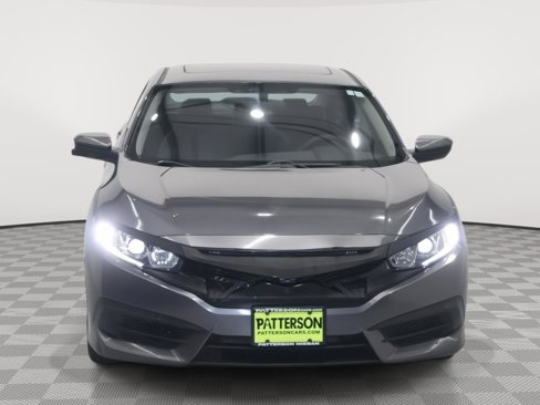 Used 2016 Honda Civic EX image 2