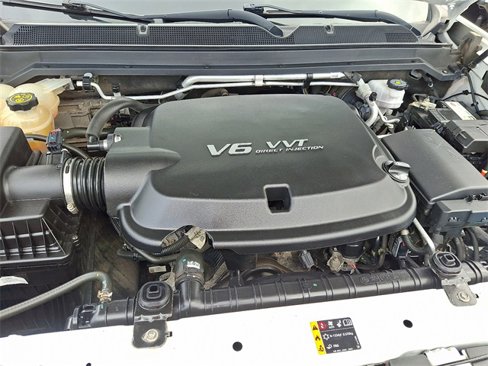 Used 2021 Chevrolet Colorado W/T w/ WT Convenience Package image 26
