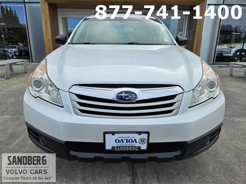 Used 2011 Subaru Outback 2.5i image 2