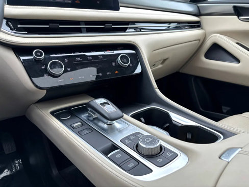 Used 2023 INFINITI QX60 Luxe w/ Cargo Package image 18