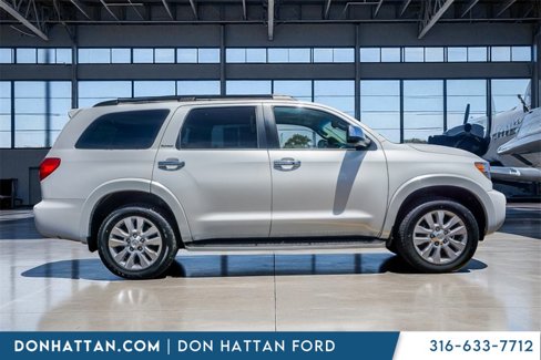 Used 2015 Toyota Sequoia Platinum image 37