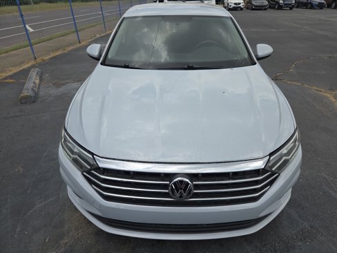 Used 2019 Volkswagen Jetta S image 8