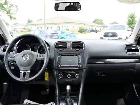 Used 2014 Volkswagen Jetta TDI image 15