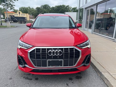 Used 2025 Audi Q3 2.0T Premium image 53