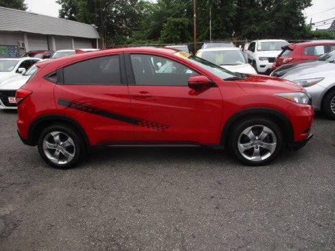Used 2017 Honda HR-V EX image 3