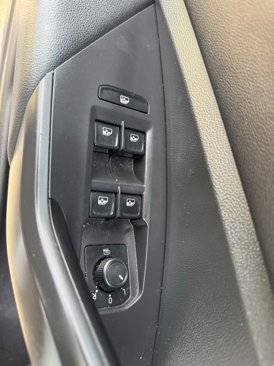 Used 2019 Volkswagen Jetta R-Line image 8