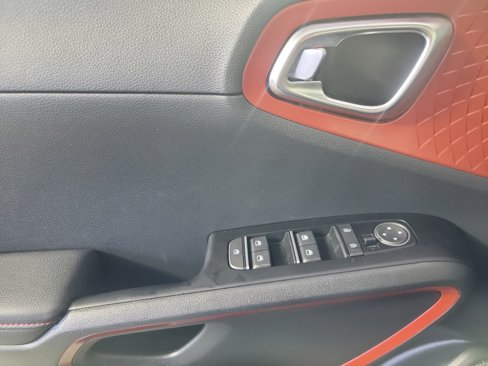 Certified 2023 Kia Soul GT-Line image 24