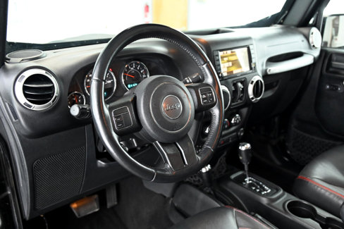 Used 2016 Jeep Wrangler Unlimited Sahara image 21