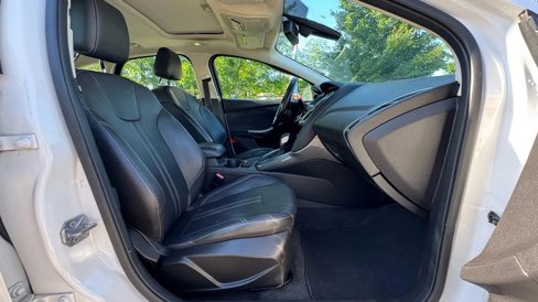Used 2012 Ford Focus Titanium image 30