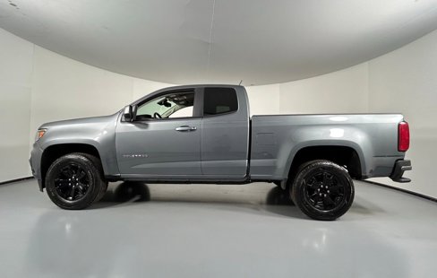 Used 2022 Chevrolet Colorado LT w/ Fleet Safety Package image 4