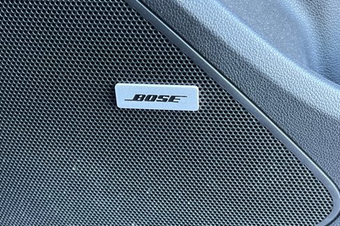 Certified 2022 Chevrolet Bolt EUV Premier w/ Sun & Sound Package image 42