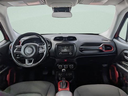 Used 2016 Jeep Renegade Trailhawk image 10