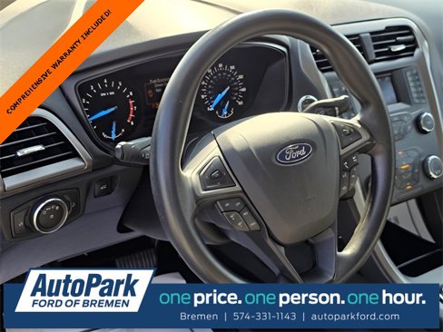 Used 2020 Ford Fusion S image 18