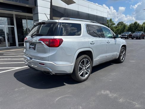 Used 2017 GMC Acadia Denali w/ Technology Package image 4