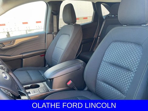New 2025 Ford Escape Active w/ Cold Weather Package image 11