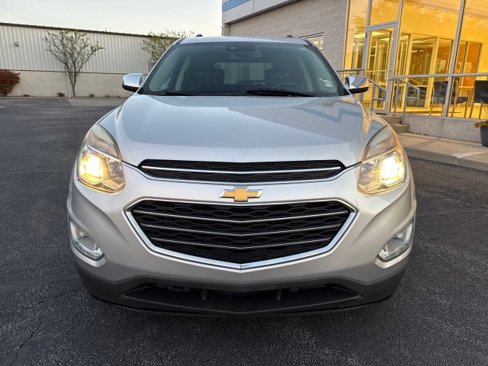 Used 2016 Chevrolet Equinox LTZ w/ Enhanced Convenience Package image 8