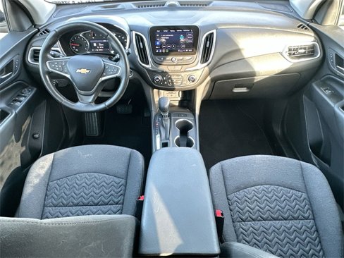 Used 2022 Chevrolet Equinox LT image 13