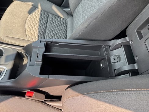 Used 2019 Chevrolet Equinox LT image 24