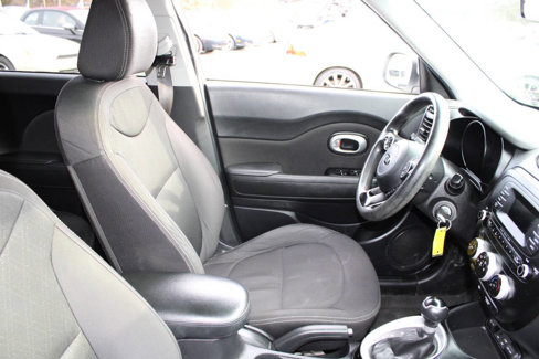 Used 2016 Kia Soul image 11