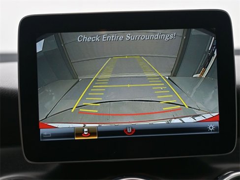Used 2019 Mercedes-Benz GLA 250 image 28