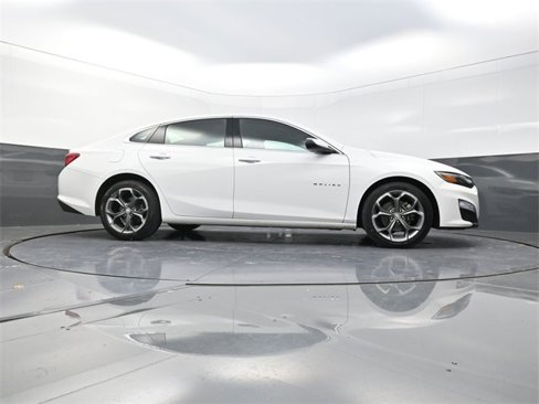 Used 2023 Chevrolet Malibu LT image 34