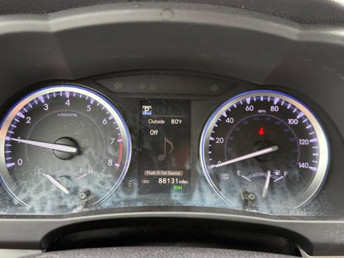 Used 2018 Toyota Highlander XLE image 21